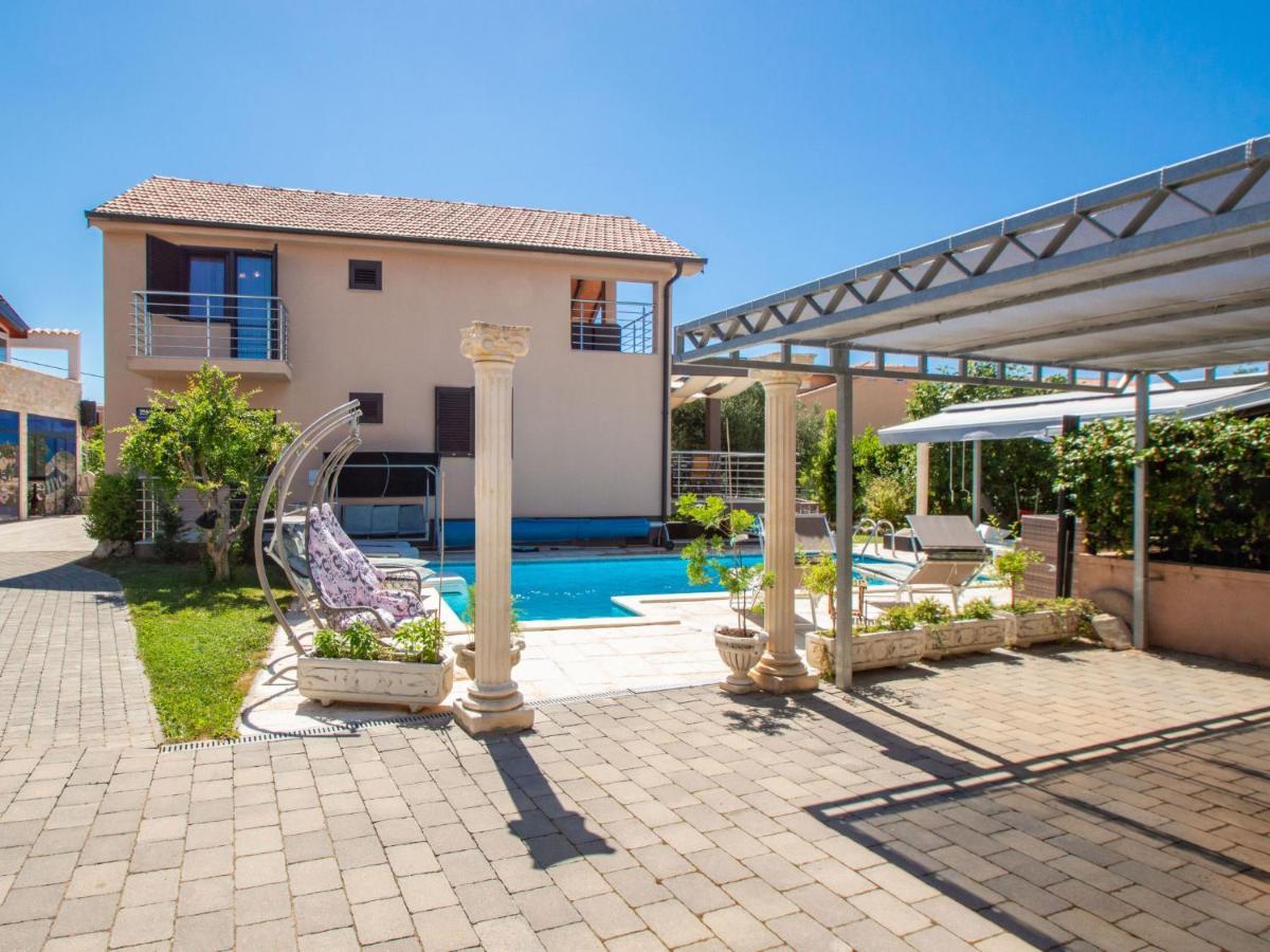 Holiday Home Slava I Oksana By Interhome Трибунь Экстерьер фото